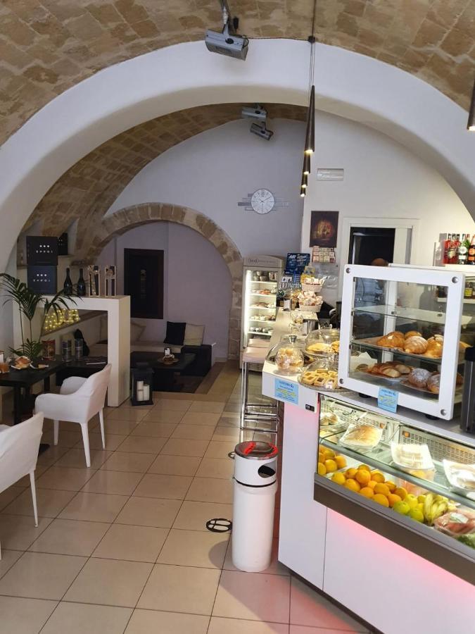 Domus 73 Apulian Holidays Barletta Exterior photo