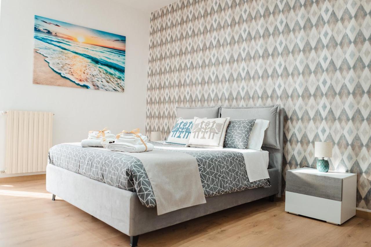 Domus 73 Apulian Holidays Barletta Exterior photo